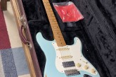 Fender Ltd Edition Vintera II Road Worn HSS Sonic Blue-11.jpg
